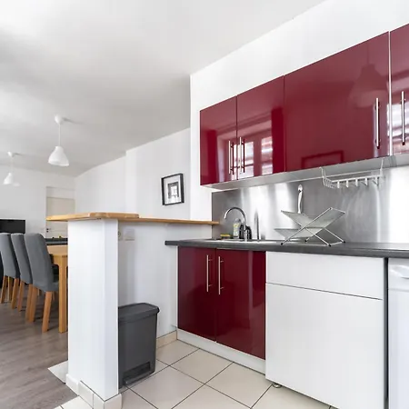 Le Brit - Grand Design, 3 Chambres, Centre *