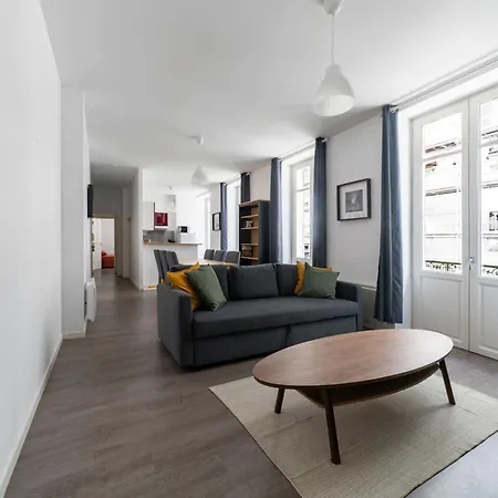 Le Brit - Grand Design, 3 Chambres, Centre Apartamento *