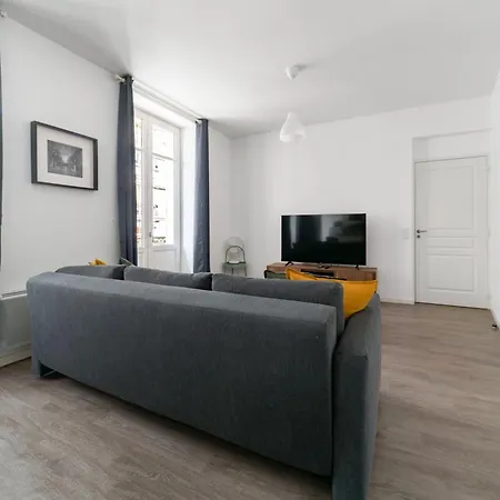 Le Brit - Grand Design, 3 Chambres, Centre Apartment